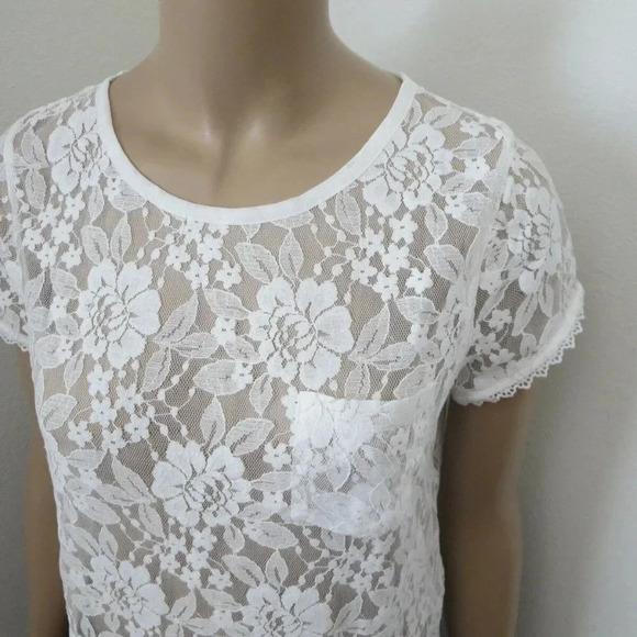 NEW Abercrombie Lace Top Size Small Shirt White - Picture 3 of 6